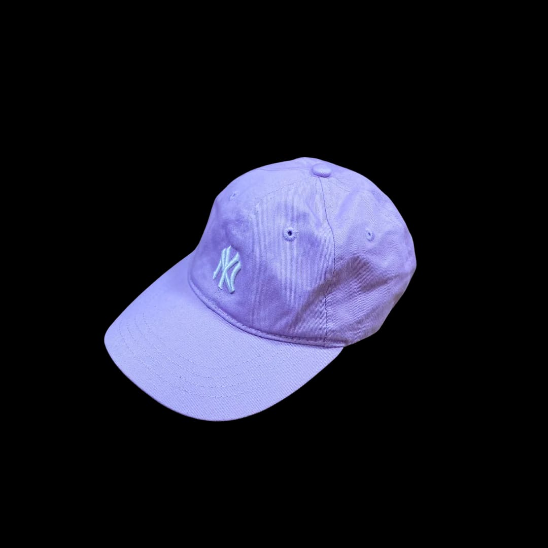 Gorra MLB New York Yankees Lila Pastel Clásica Dad Hat