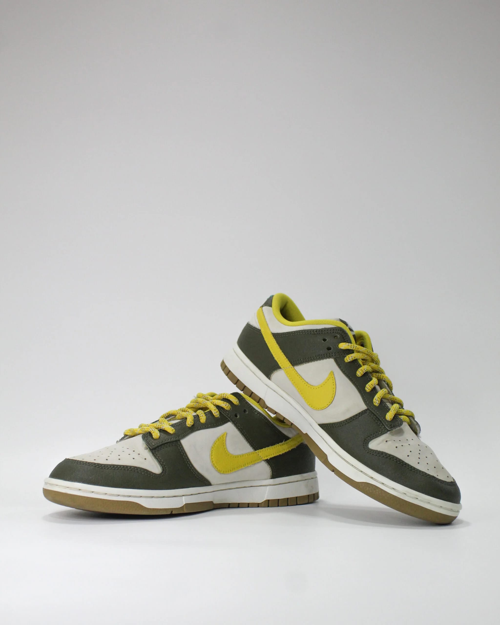 Nike Dunk Low Premium Cargo khaki vivid sulfur