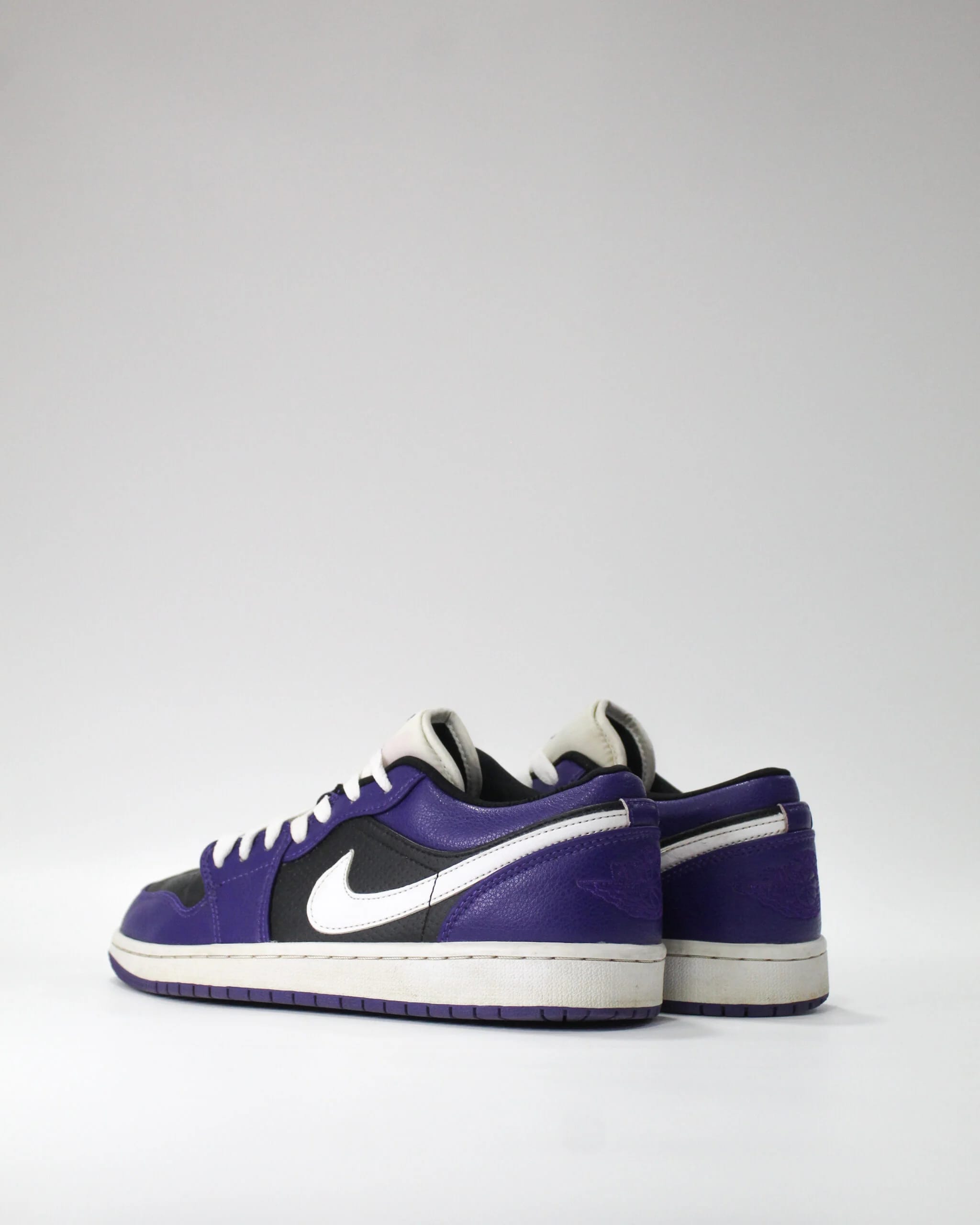 Nike jordan 1 court low violeta