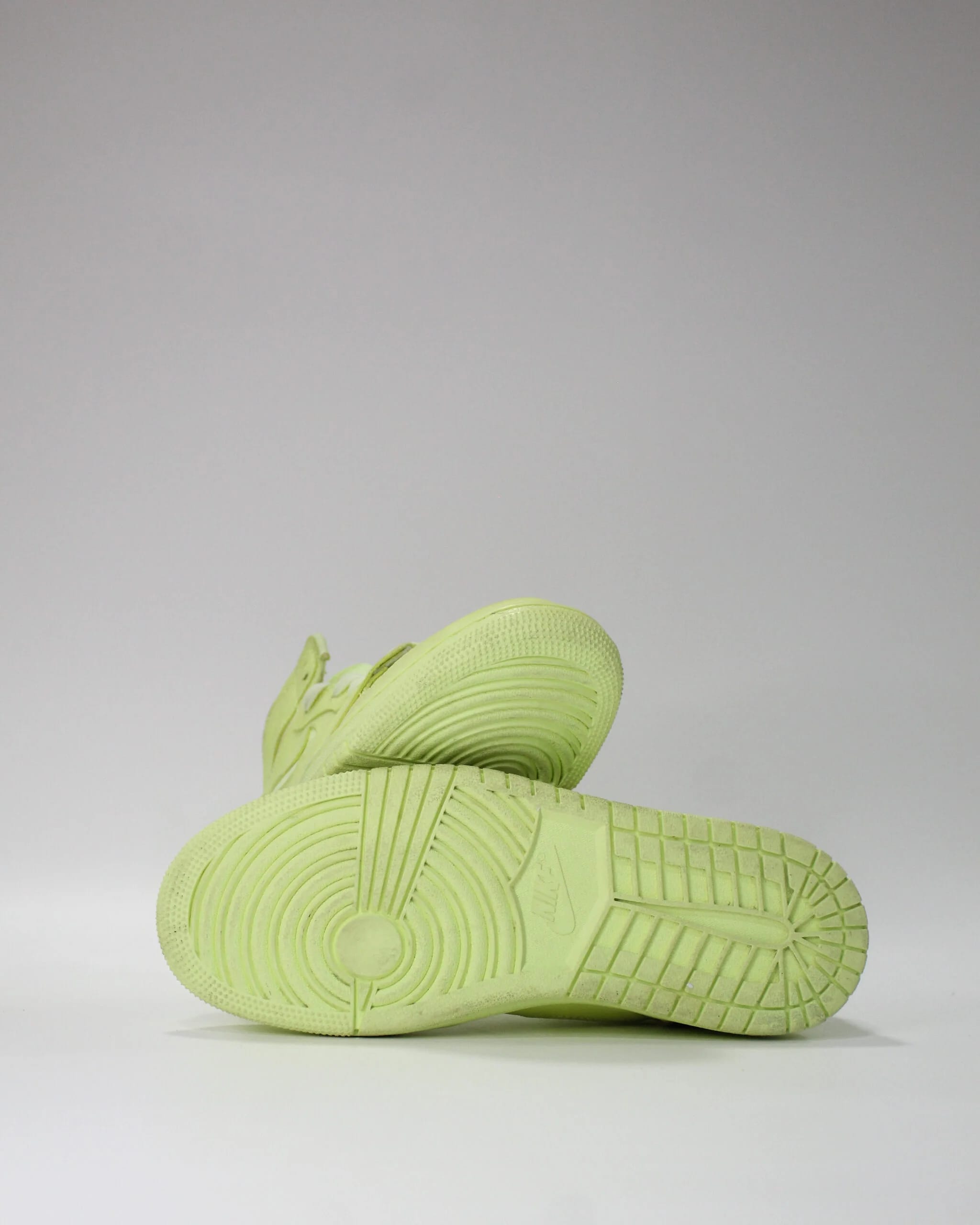 Nike Jordan 1 Retro High Balery Volt Mujer