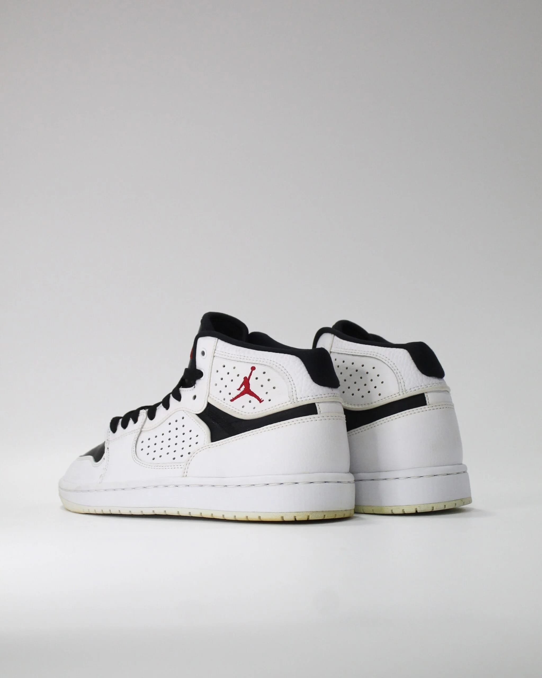 Nike Jordan Access Jumpman H series