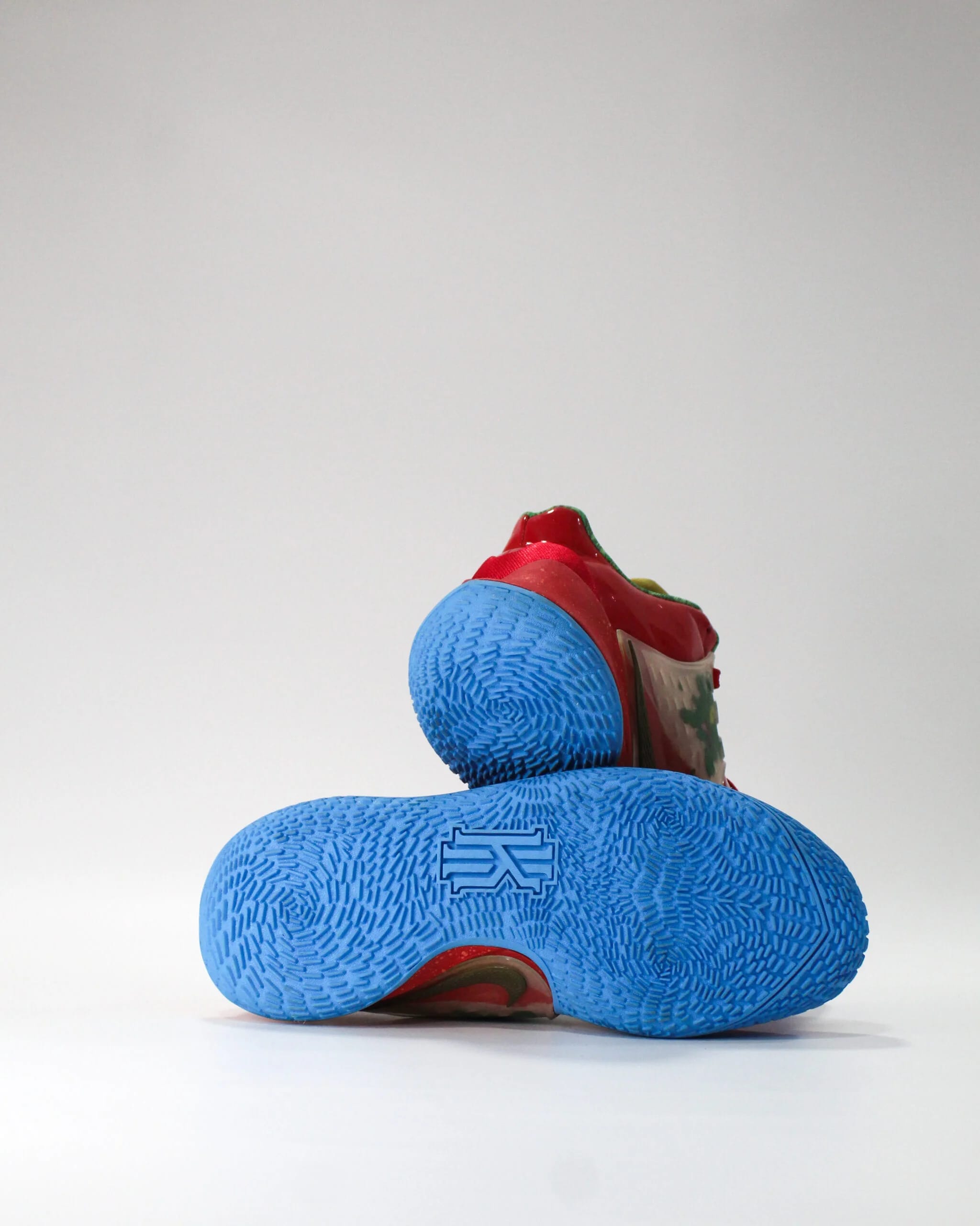 Nike kyrie low Bob esponja- Don cangrejo