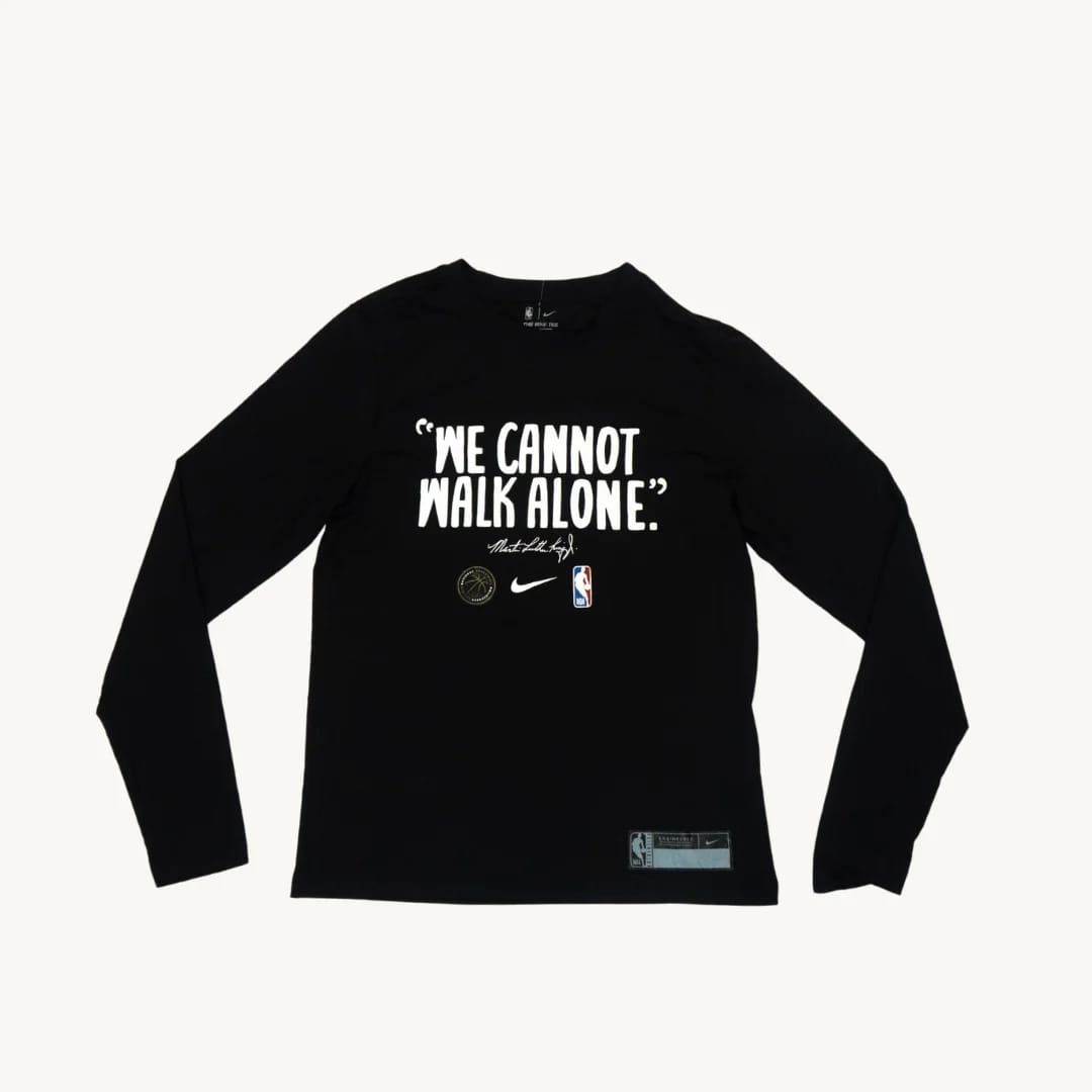 Polera Manga Larga Nike NBA
