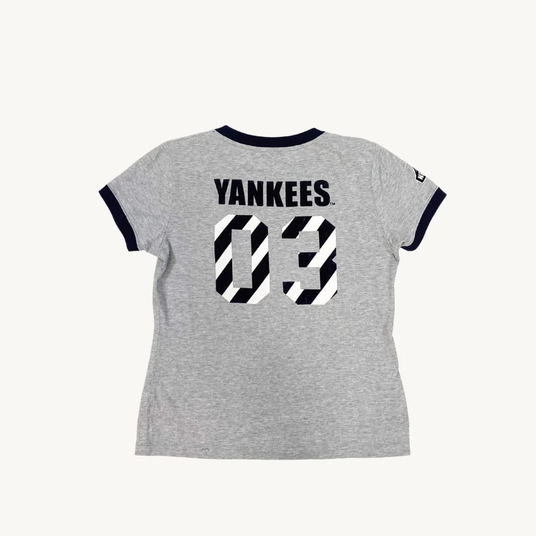 Polera MLB New York Yankees Ringer Gris Logo Negro