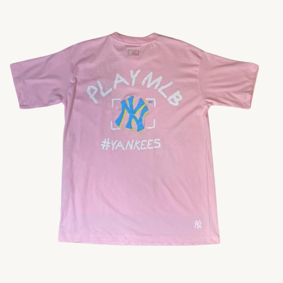 Polera MLB rosada logo celeste