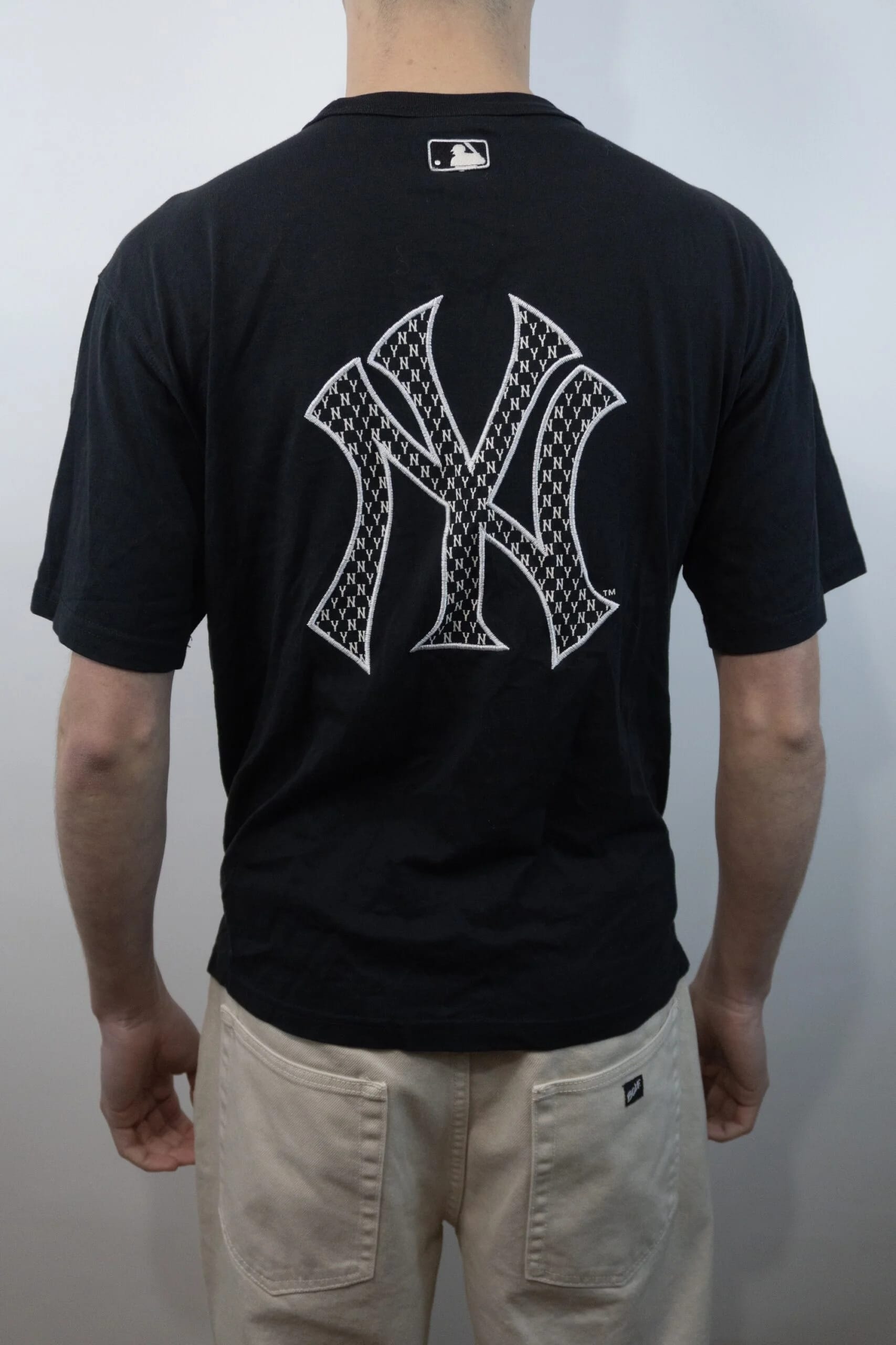 Polera MLB Yankees negra