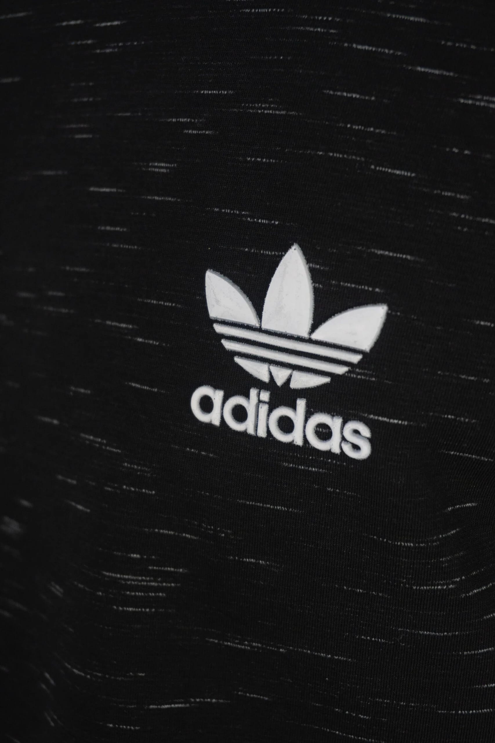 Poleron Adidas Negro con puntitos
