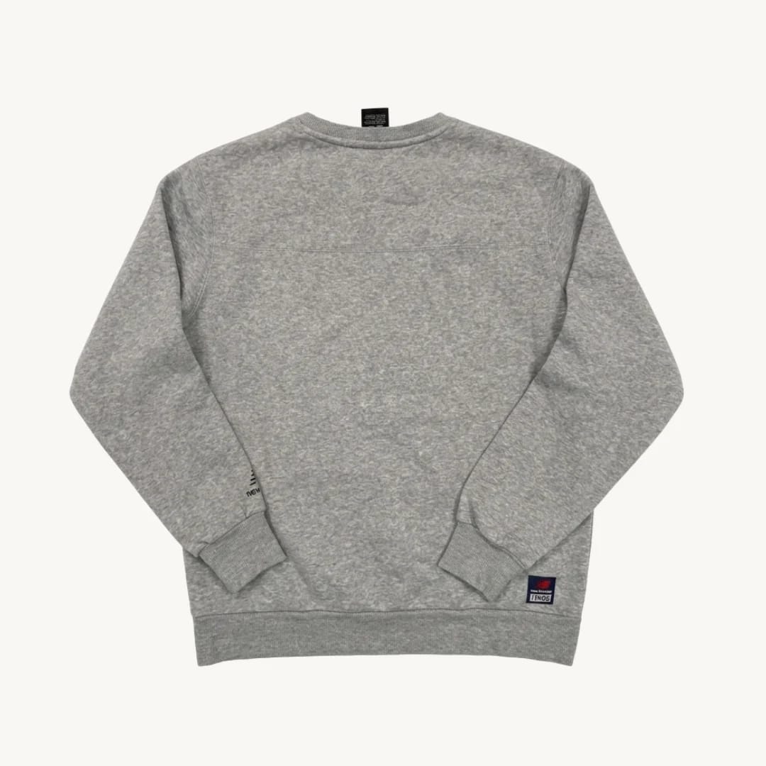 Poleron New Balance Crewneck Graphic - Gris Jaspeado