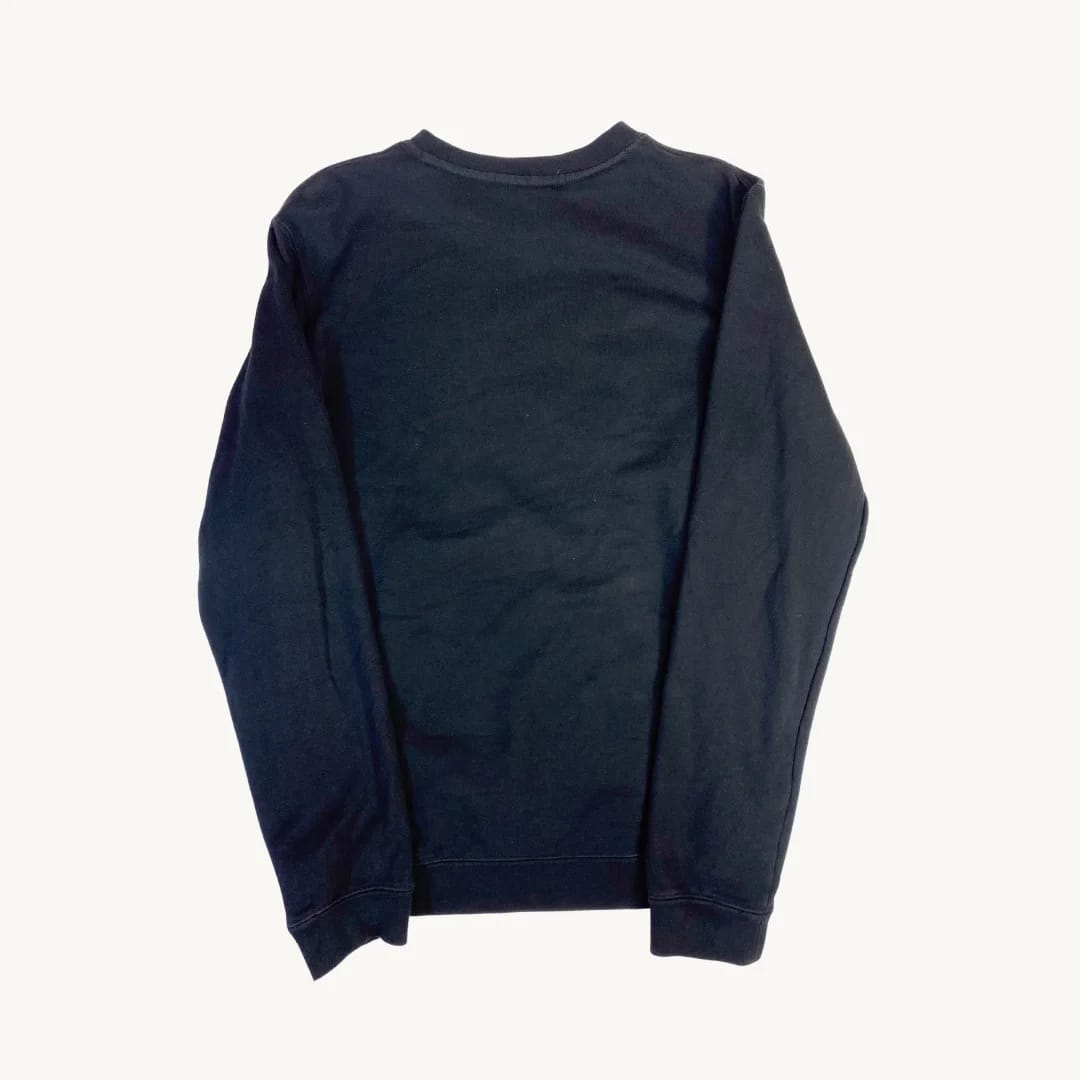 Poleron Nike de Cuello Redondo con Logo Camuflado en Negro