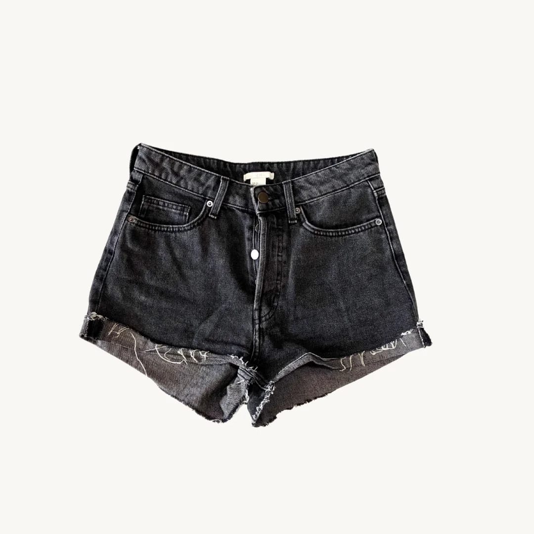 Short de Mezclilla H&M - Negro Desgastado