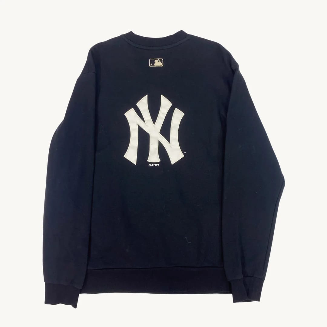 Poleron MLB New York Yankees Logo Dorado Negro