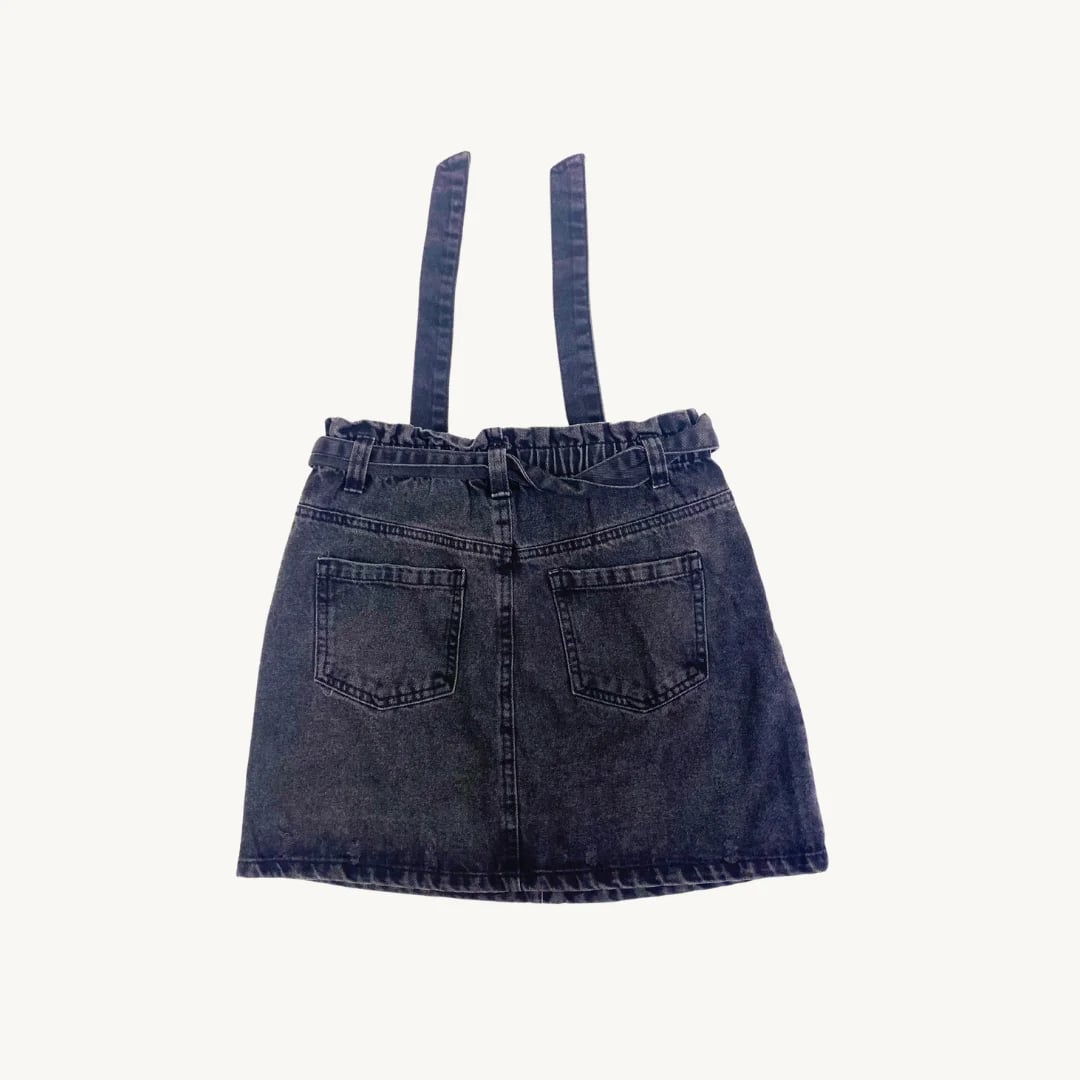 Falda de denim negro con tirantes y cintura elástica — foto 2