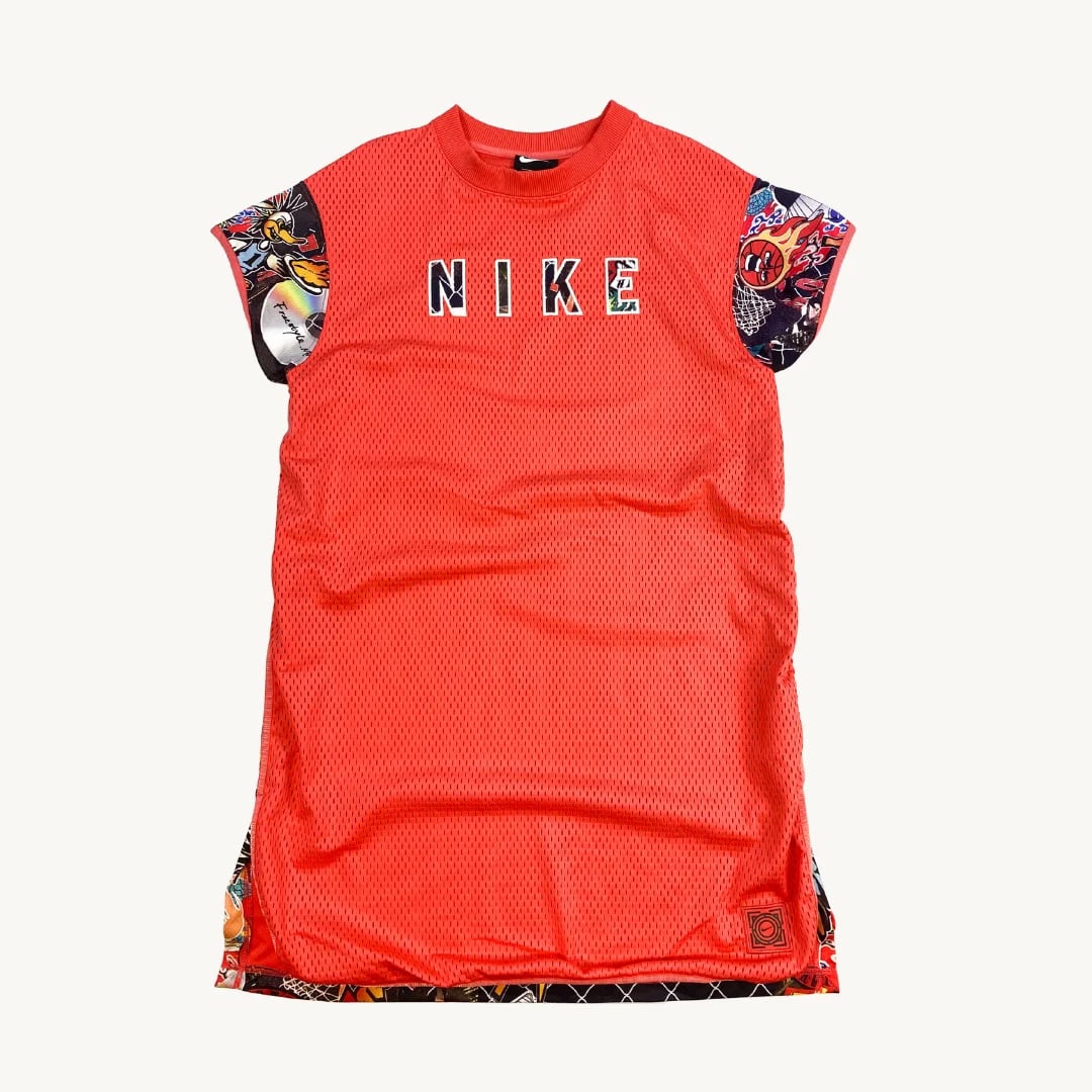 Polera Nike color salmon