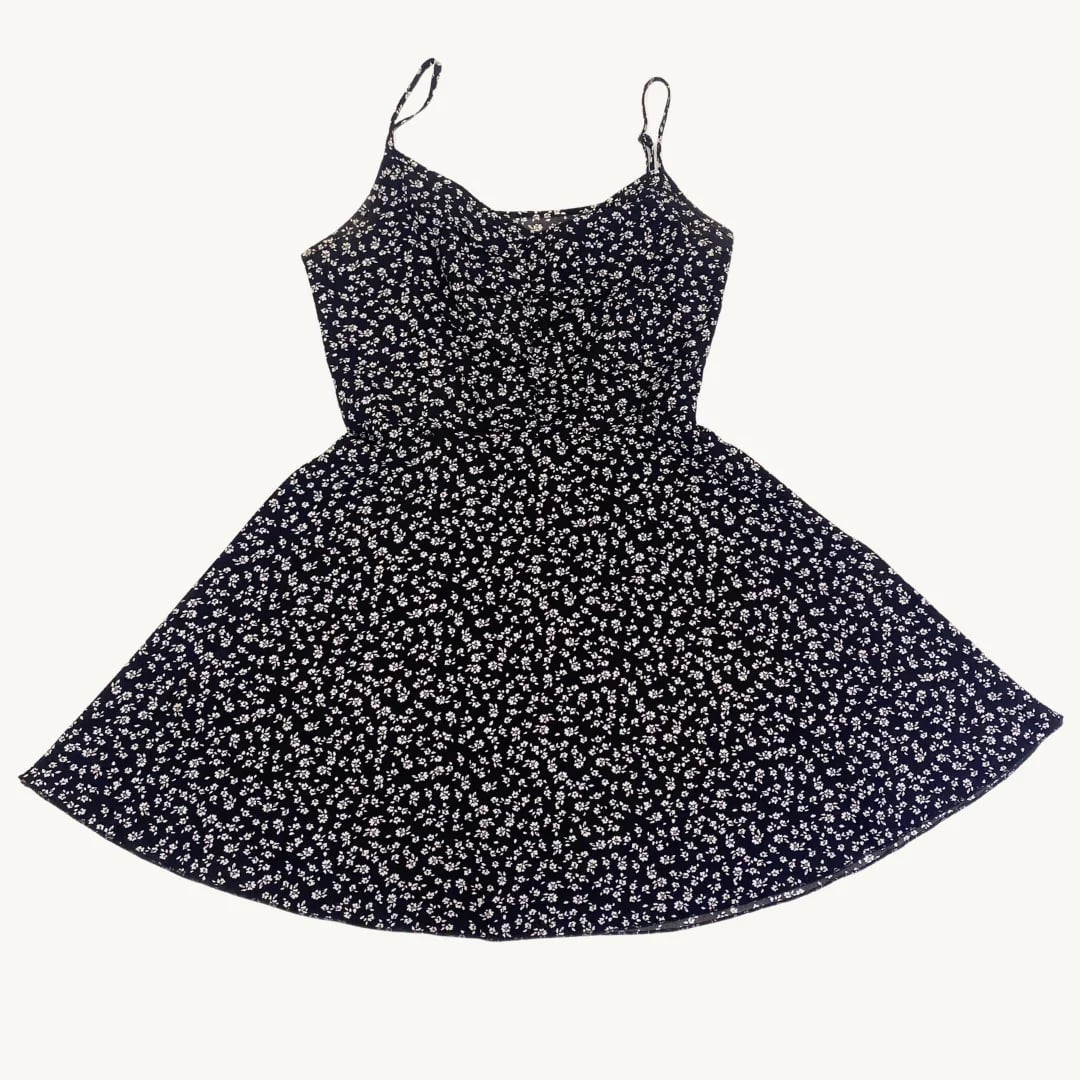 Vestido corto de tirantes con estampado floral