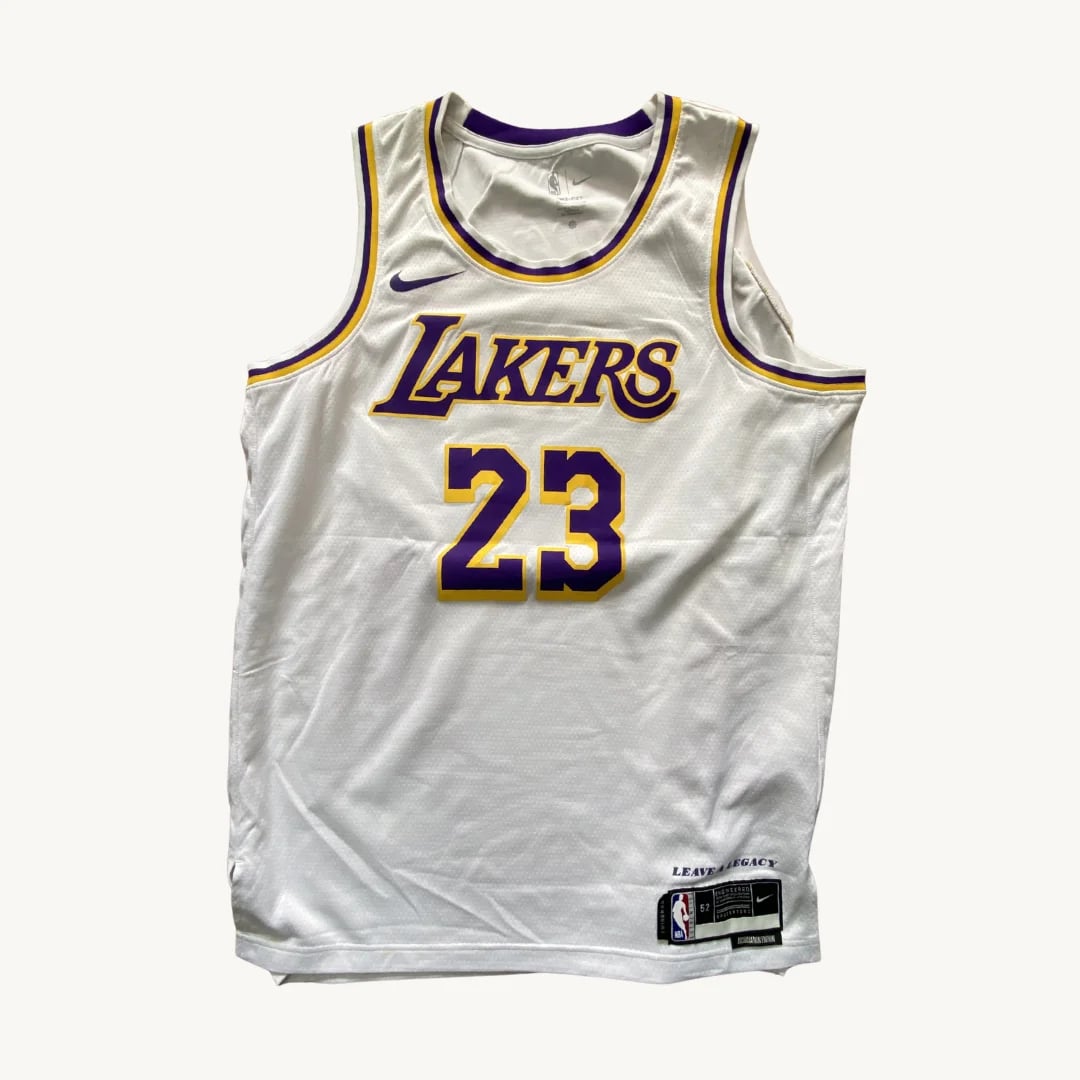 Camiseta Los Angeles Lakers - LeBron James #23