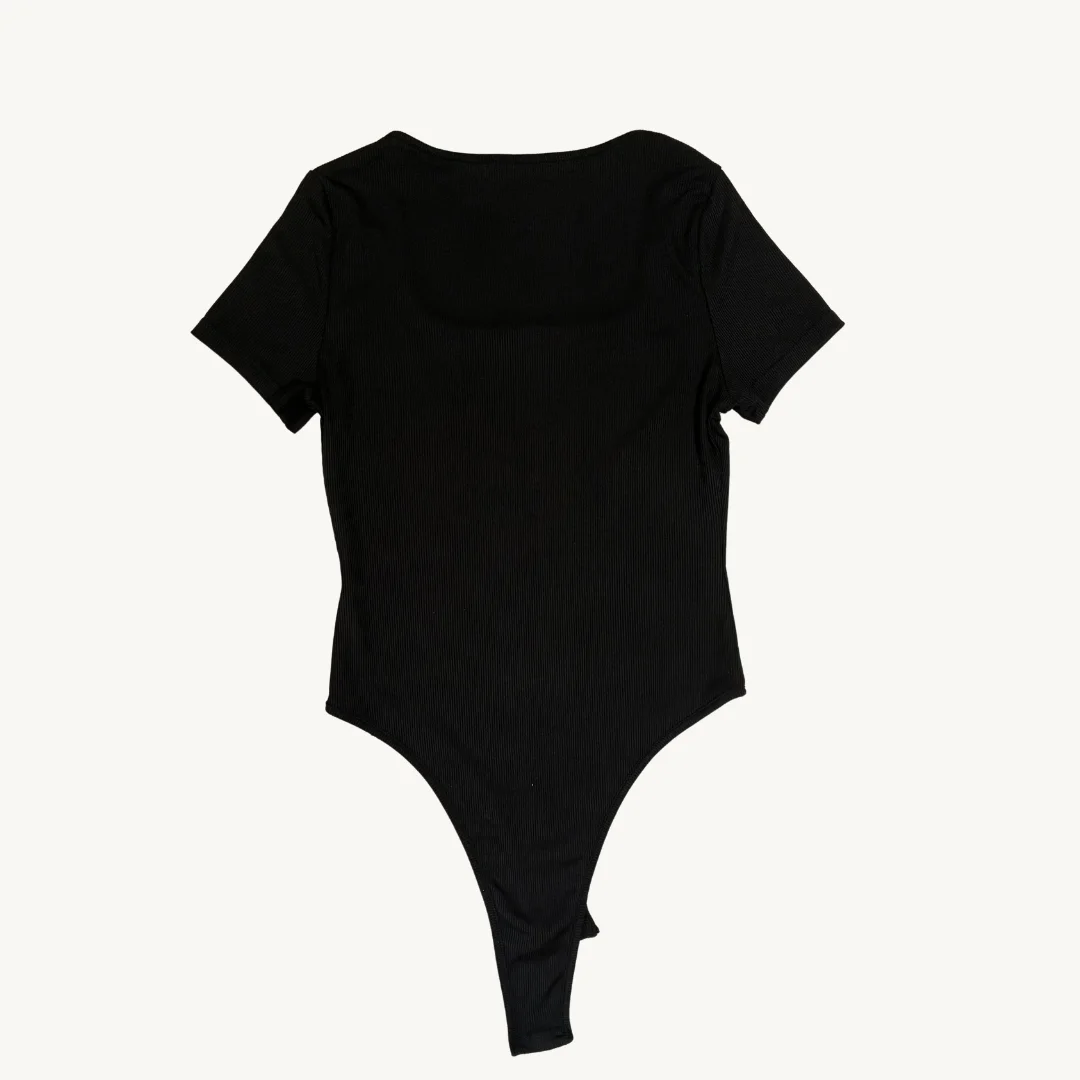 Body Minimalista - Negro Charcoal