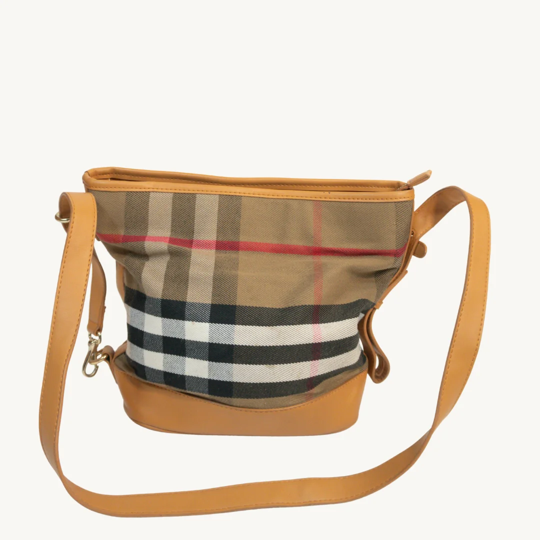 Bolso Burberry Bucket