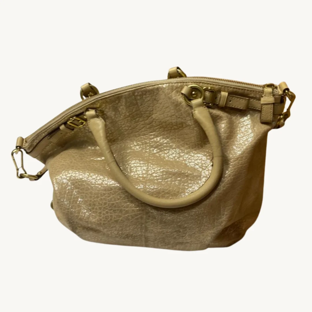 Bolso de Hombro Coach Tabby Shoulder Bag 26 en Cuero Pebble Blanco — foto 2