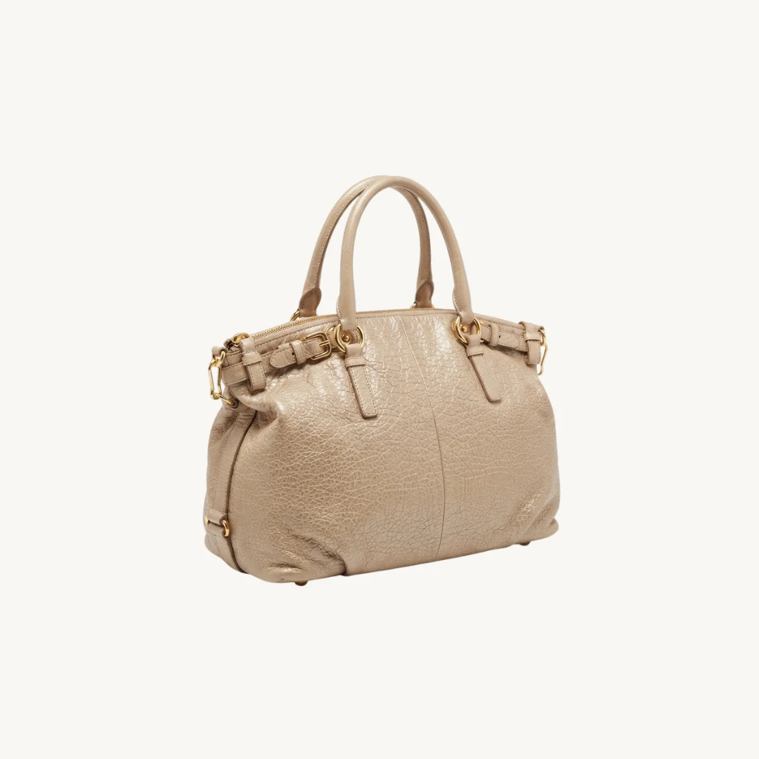 Bolso de Hombro Coach Tabby Shoulder Bag 26 en Cuero Pebble Blanco — foto 2