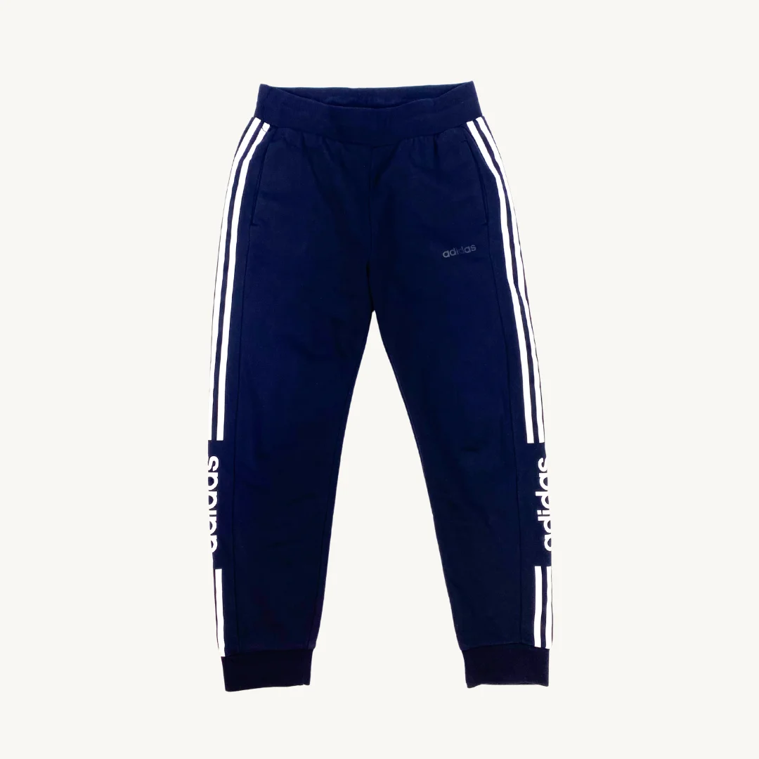 Buzo Adidas con puño negro