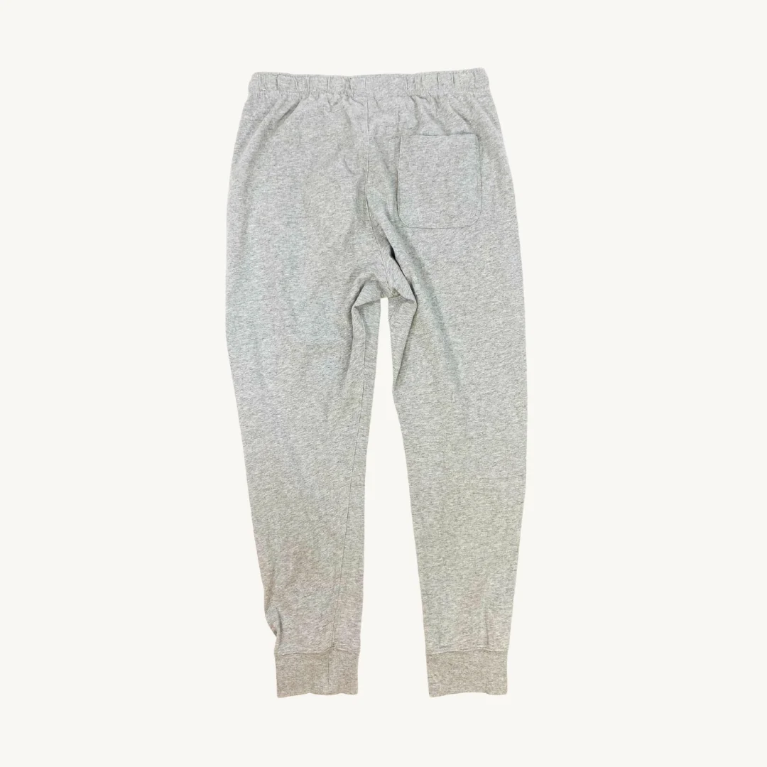 Buzo Nike gris