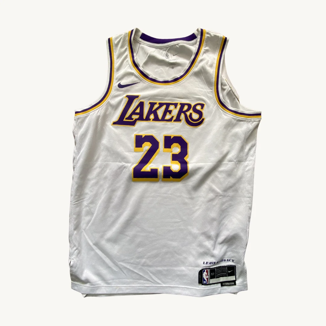 Camiseta Los Angeles Lakers - LeBron James #23
