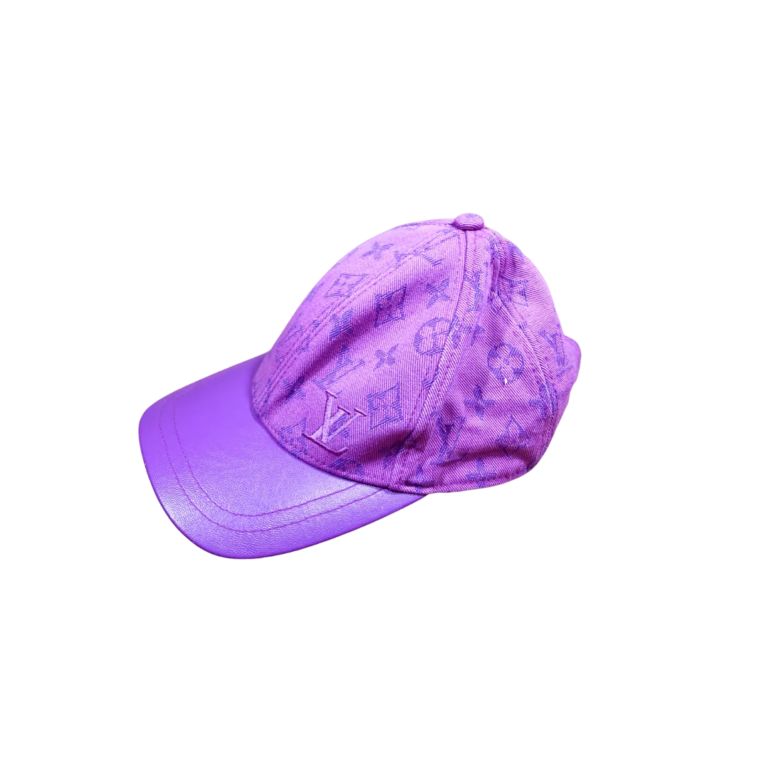 Gorra Louis Vuitton Monograma Púrpura Visera Piel Sintética
