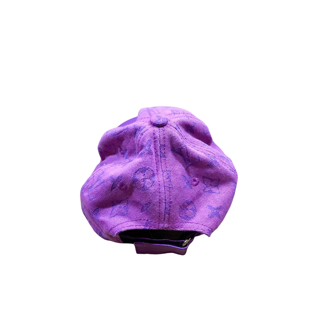 Gorra Louis Vuitton Monograma Púrpura Visera Piel Sintética