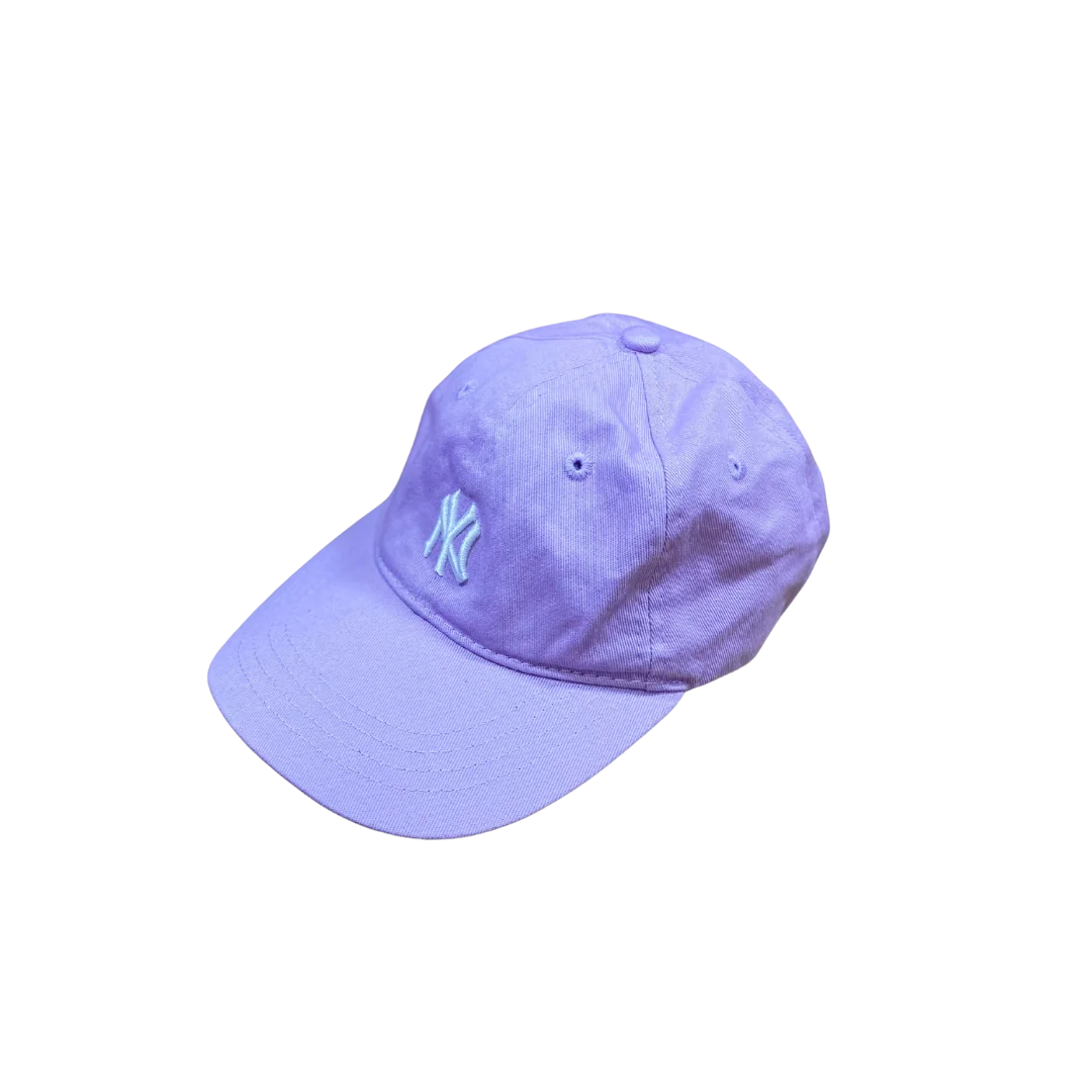 Gorra MLB New York Yankees Lila Pastel Clásica Dad Hat
