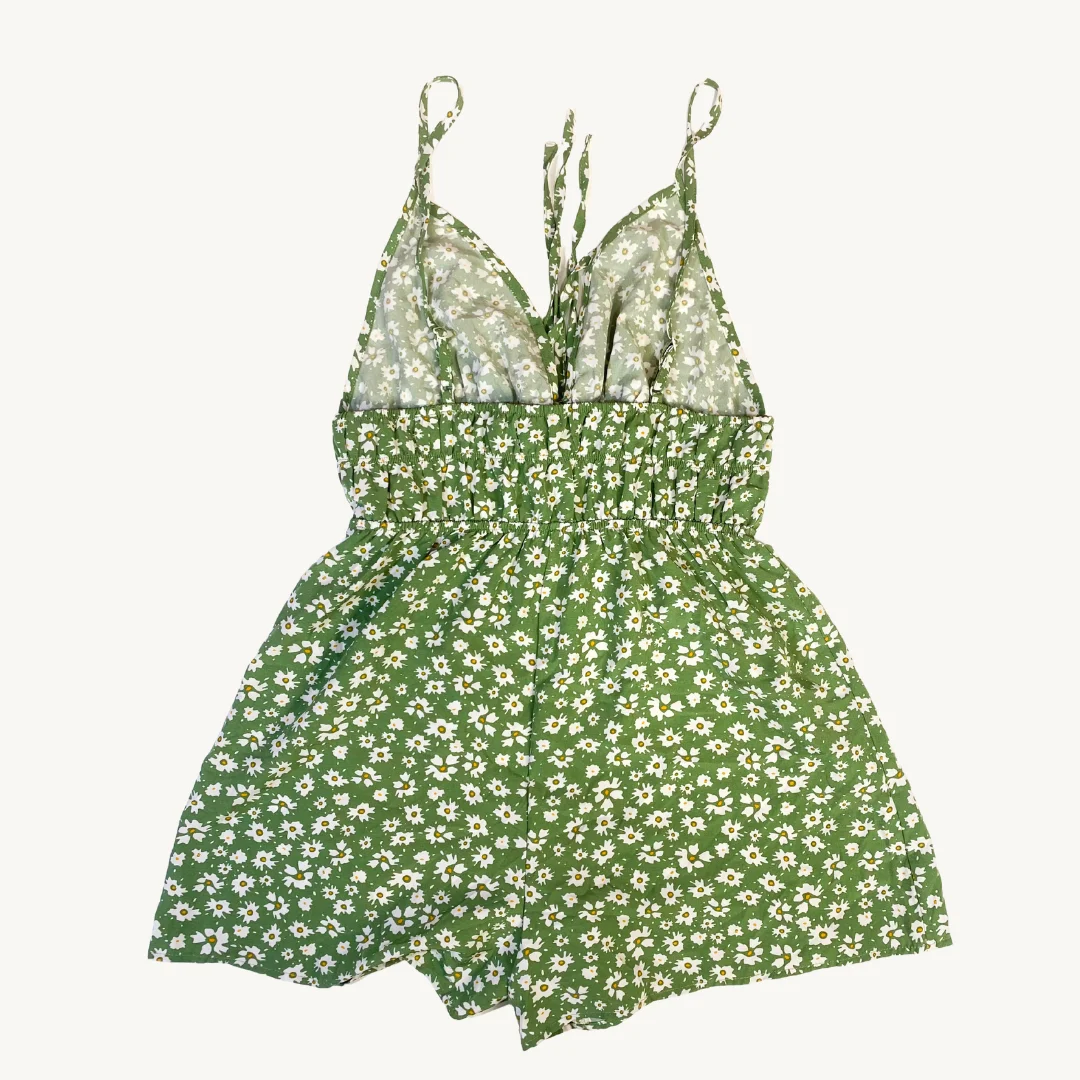Jumpsuit Corto de Tirantes con Estampado de Margaritas en Verde