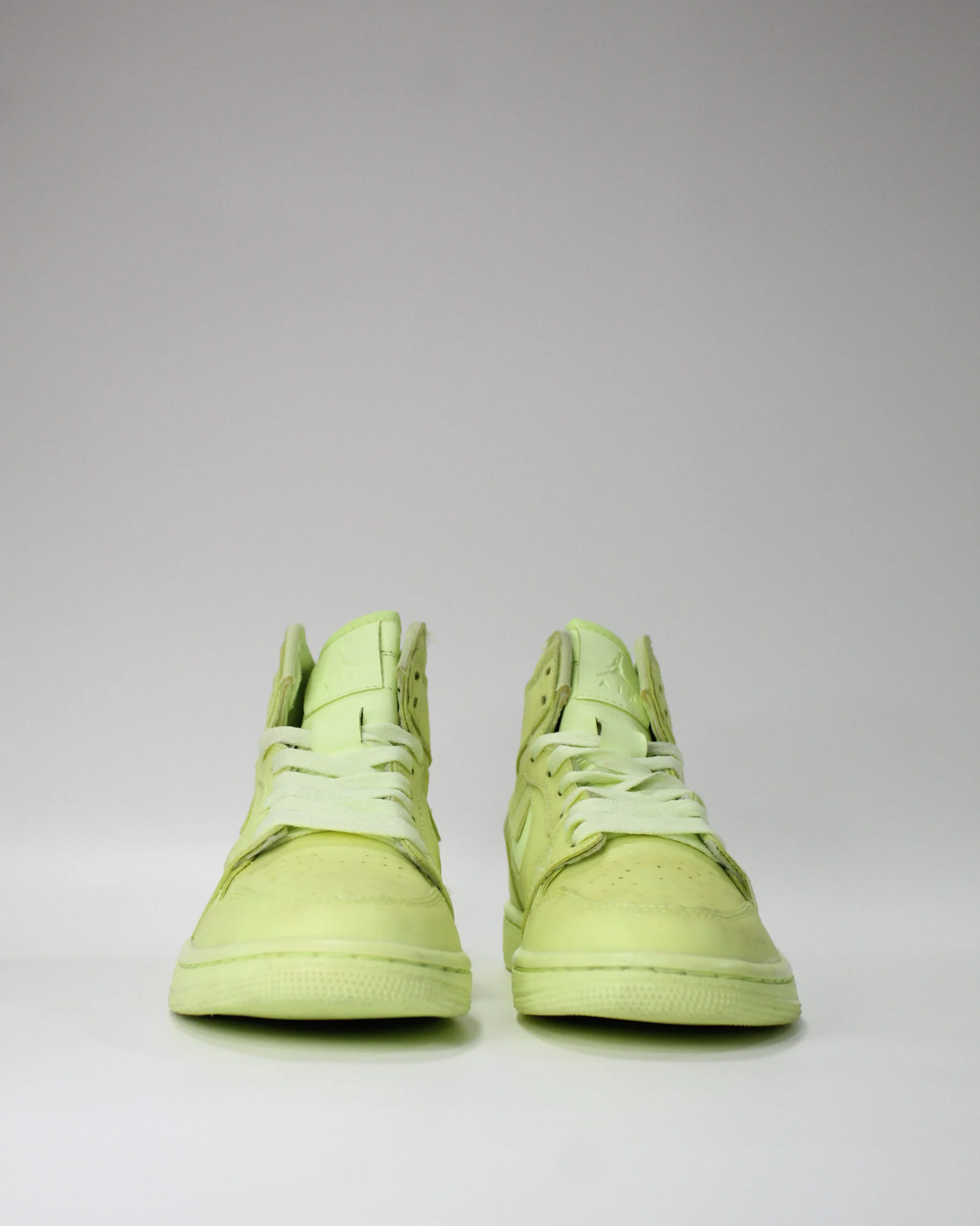 Nike Jordan 1 Retro High Balery Volt Mujer