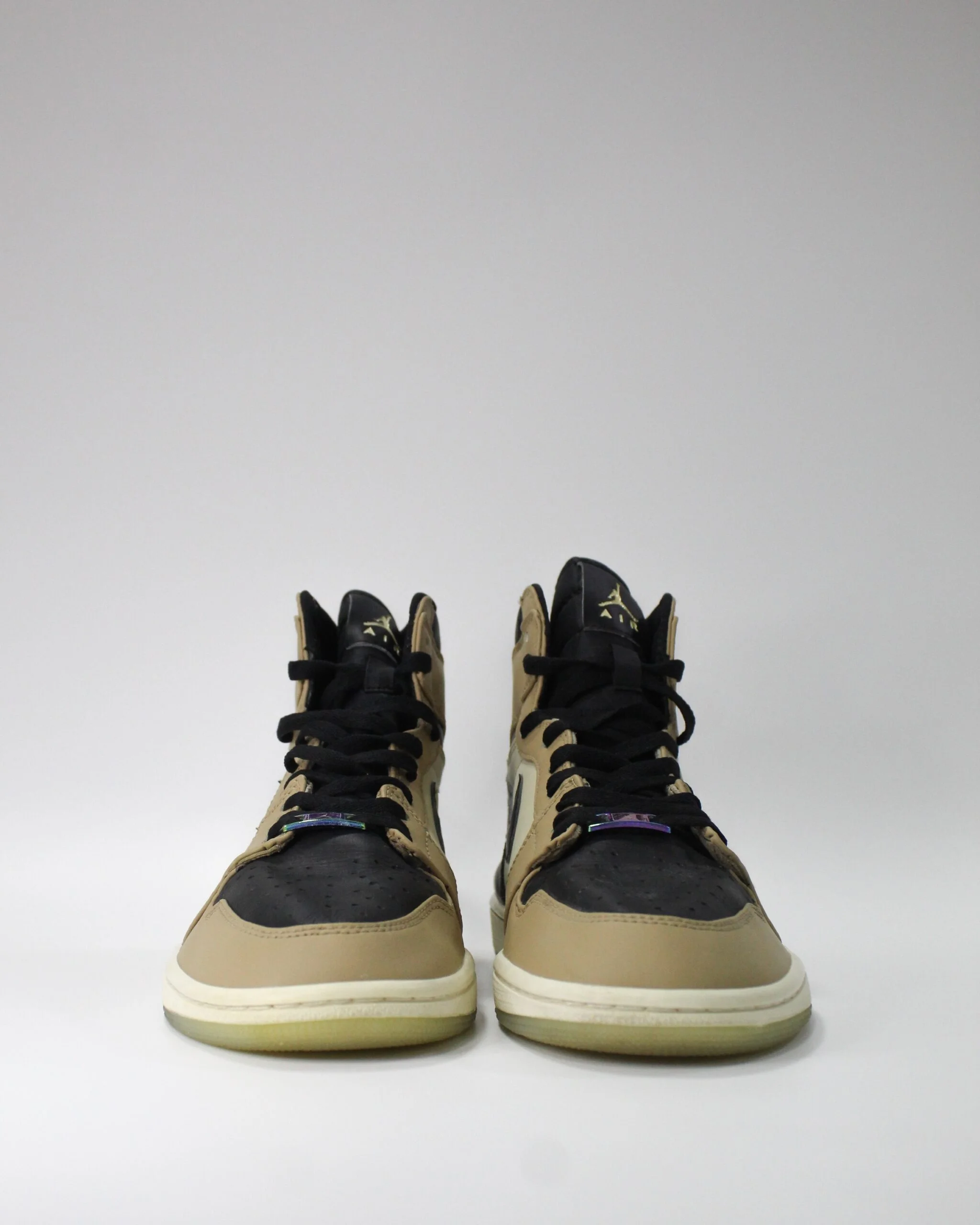 Nike Jordan1 Retro High Beige/Black