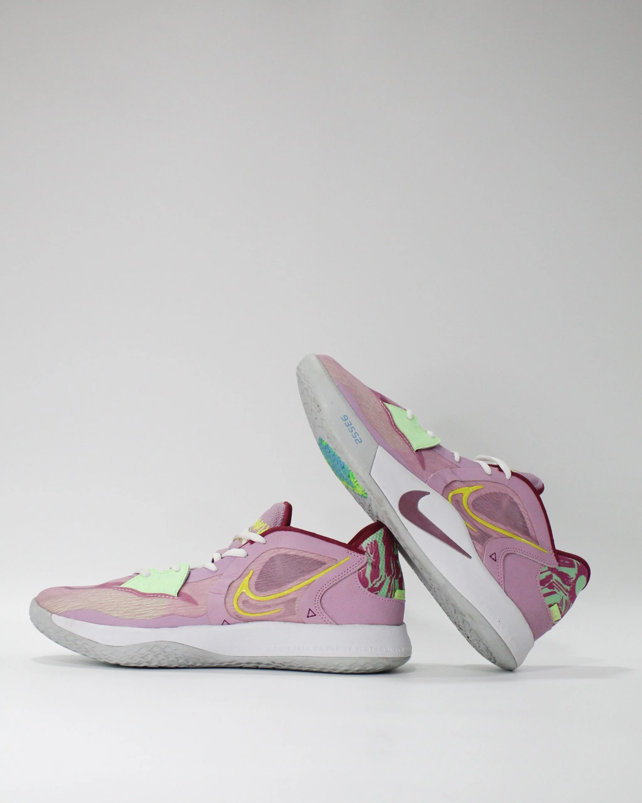 Nike Kyrie 5 Low Pink