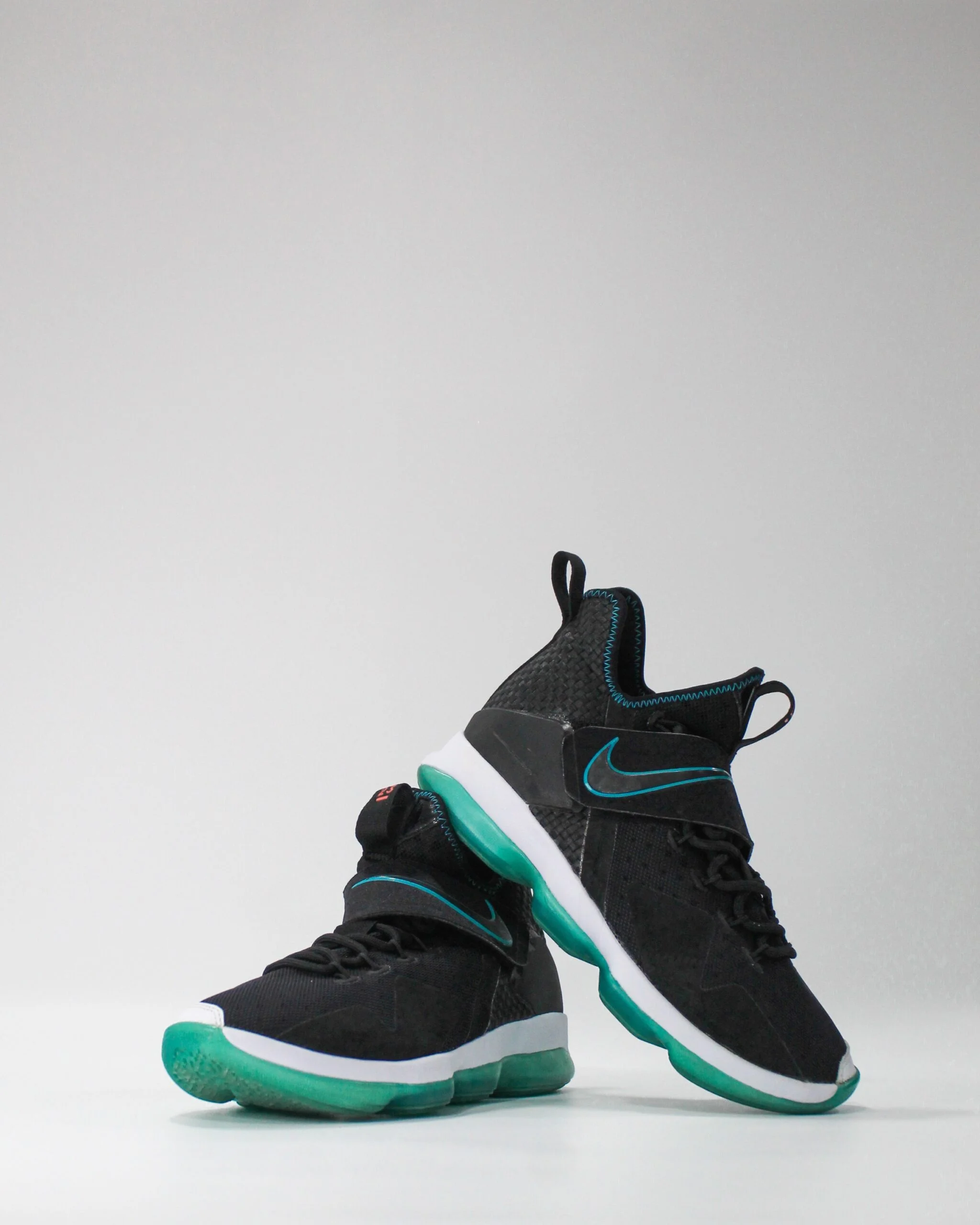 Nike Lebron 14 Red Carpet