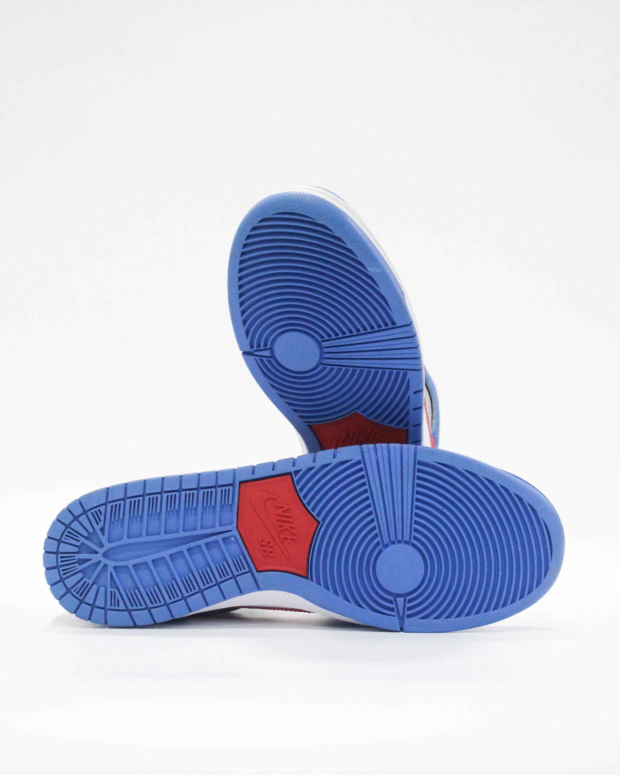 Nike SB Dunk High Doraemon