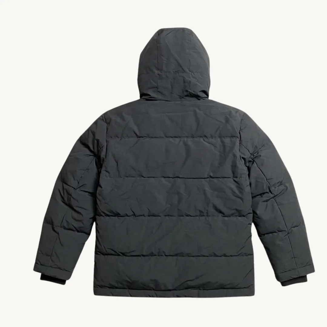 Parka New Balance con Capucha Negra