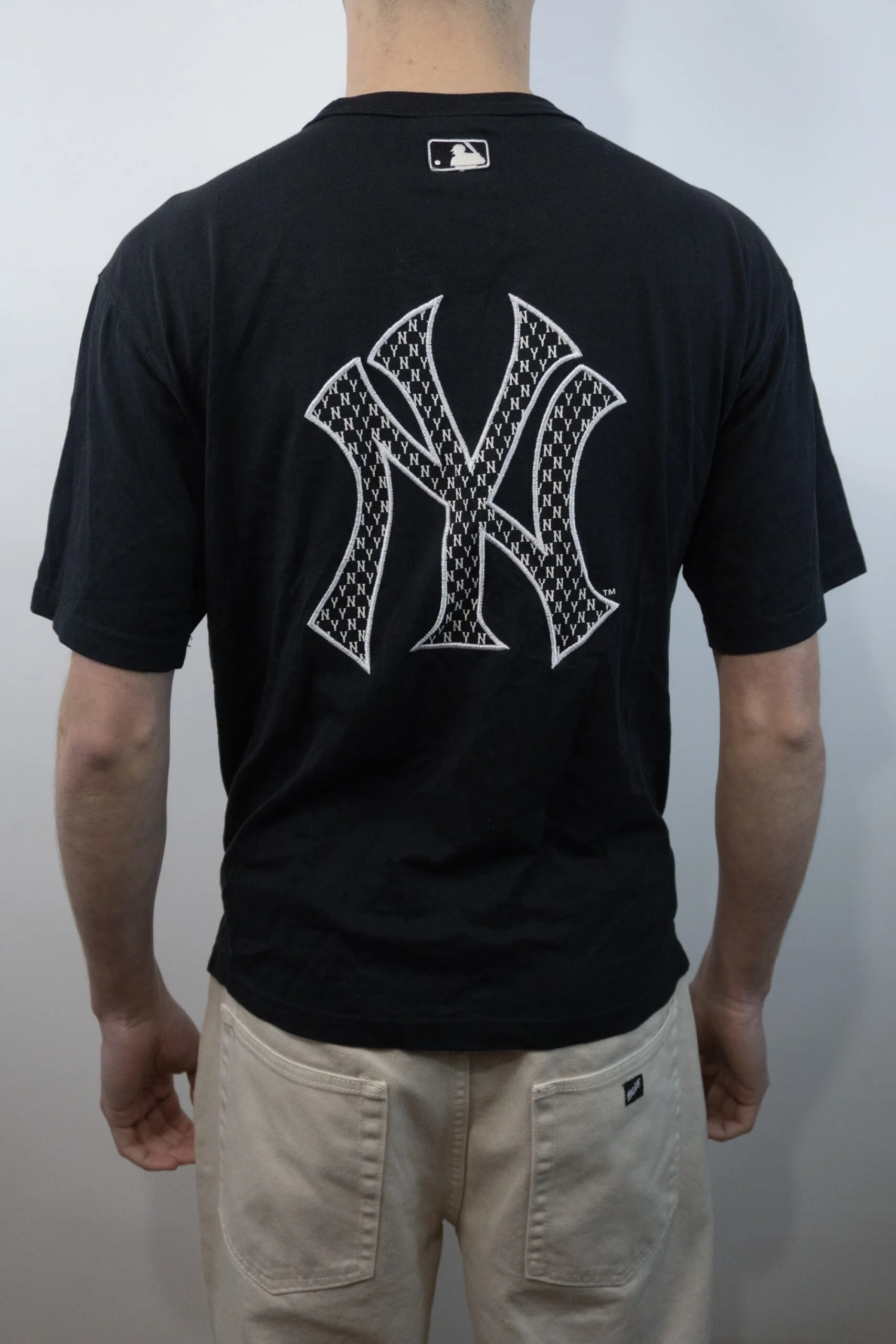 Polera MLB Yankees negra