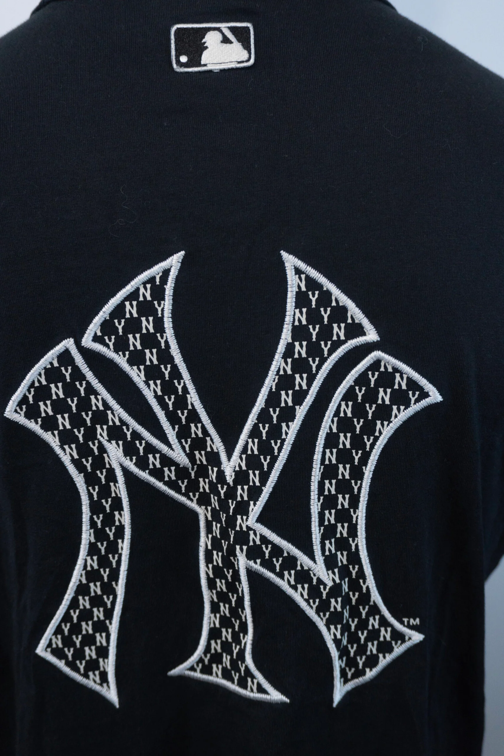 Polera MLB Yankees negra