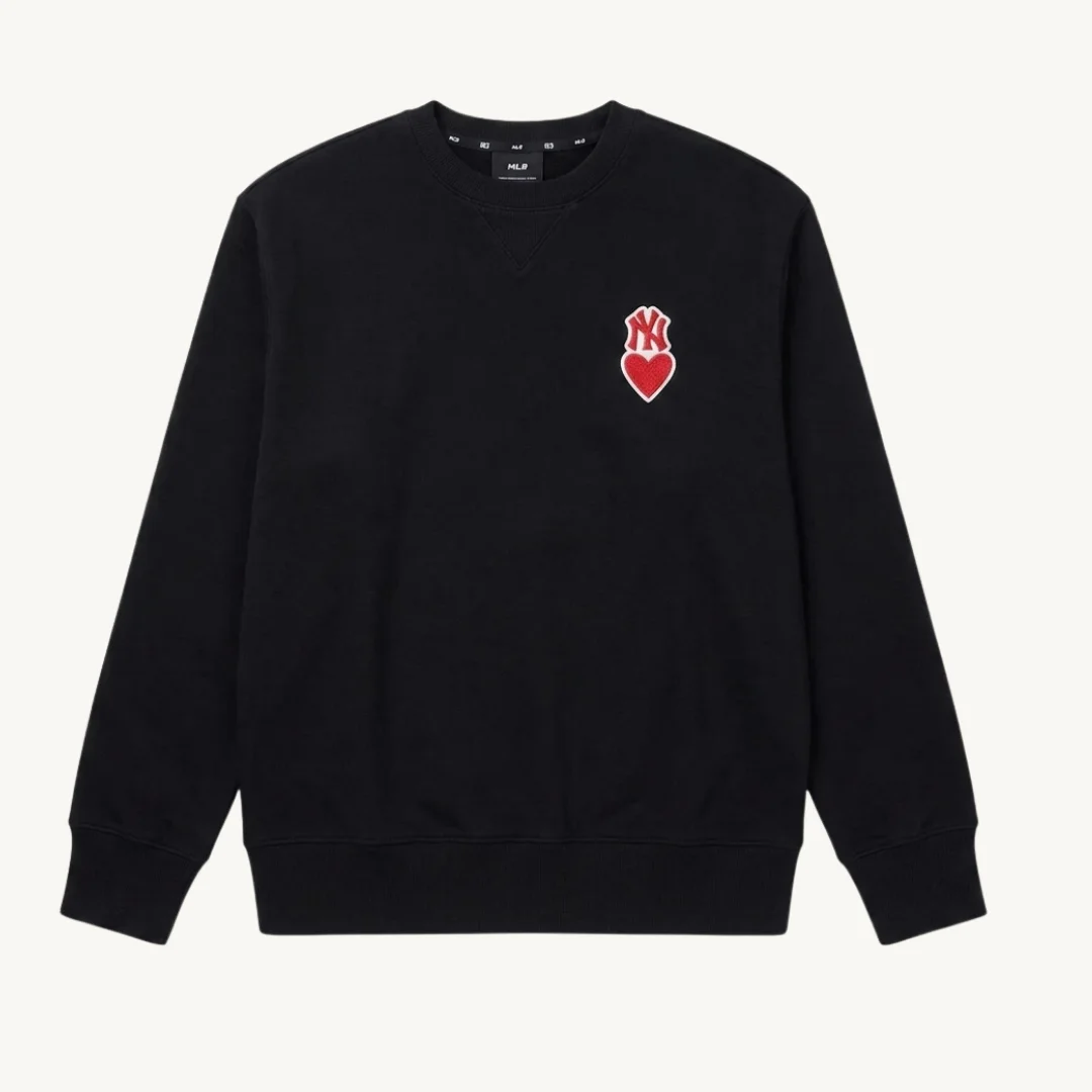 Poleron MLB logo rojo con corazon