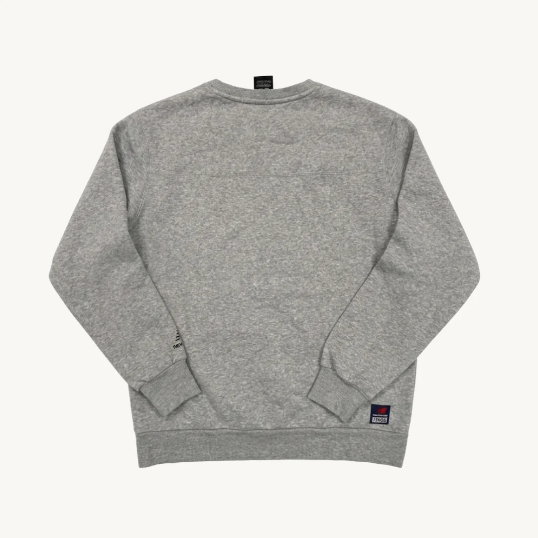 Poleron New Balance Crewneck Graphic - Gris Jaspeado