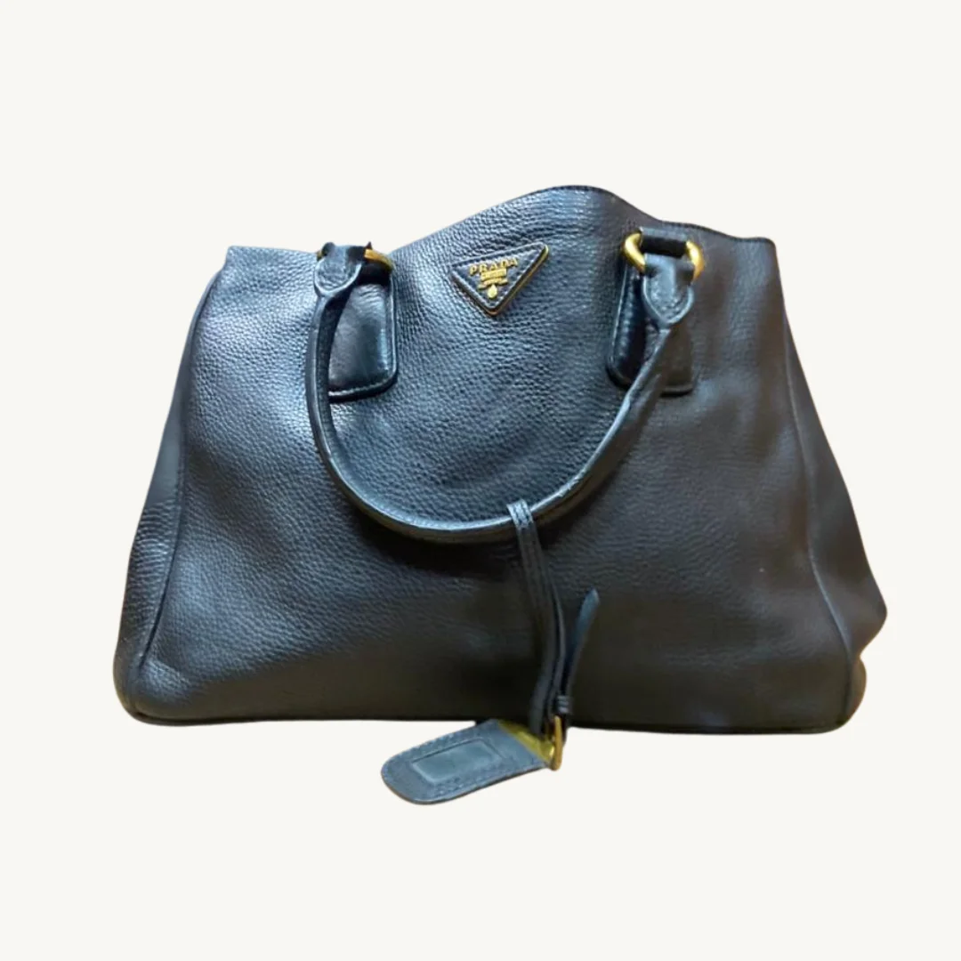 Prada Vitello Phenix Tote en Piel Negro