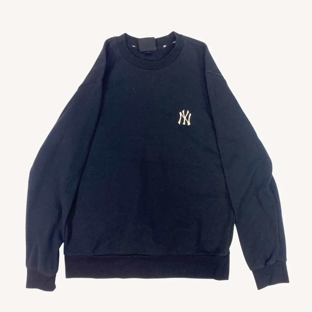 Poleron MLB New York Yankees Logo Dorado Negro
