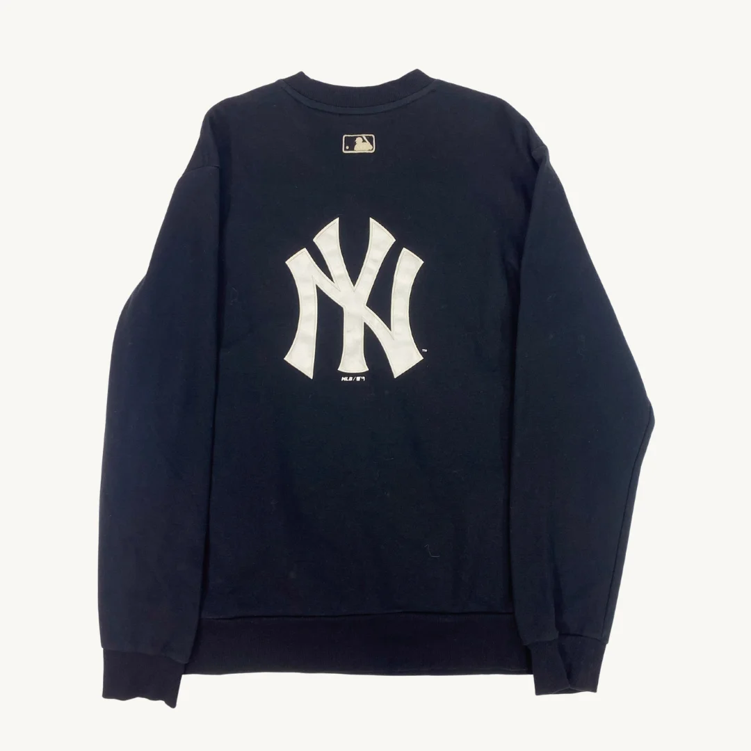 Poleron MLB New York Yankees Logo Dorado Negro