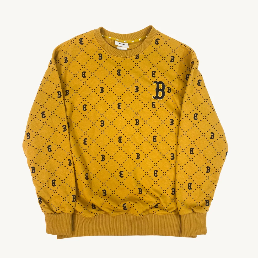 Poleron Mostaza Estampado Monograma Letra B Diseño Original