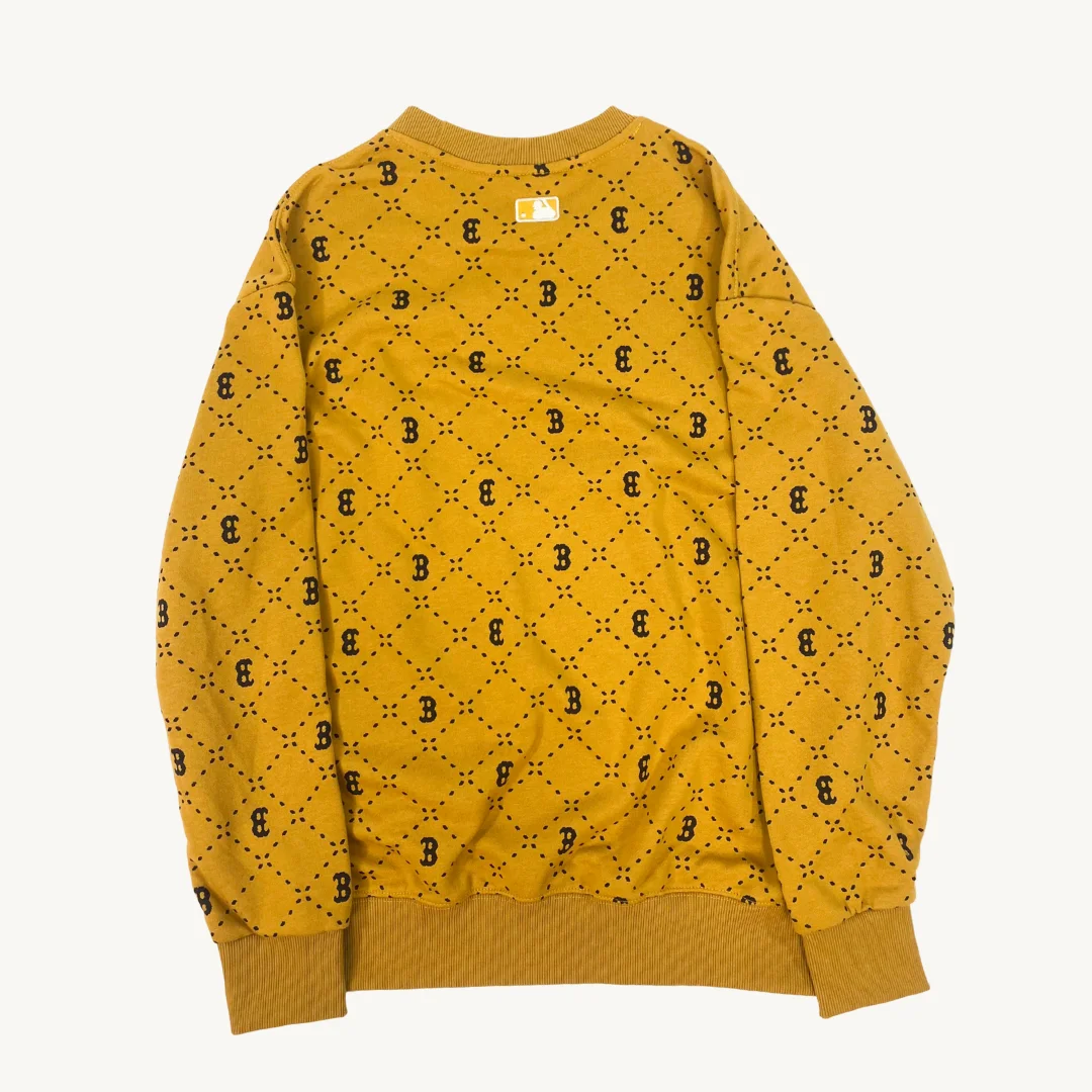 Poleron Mostaza Estampado Monograma Letra B Diseño Original