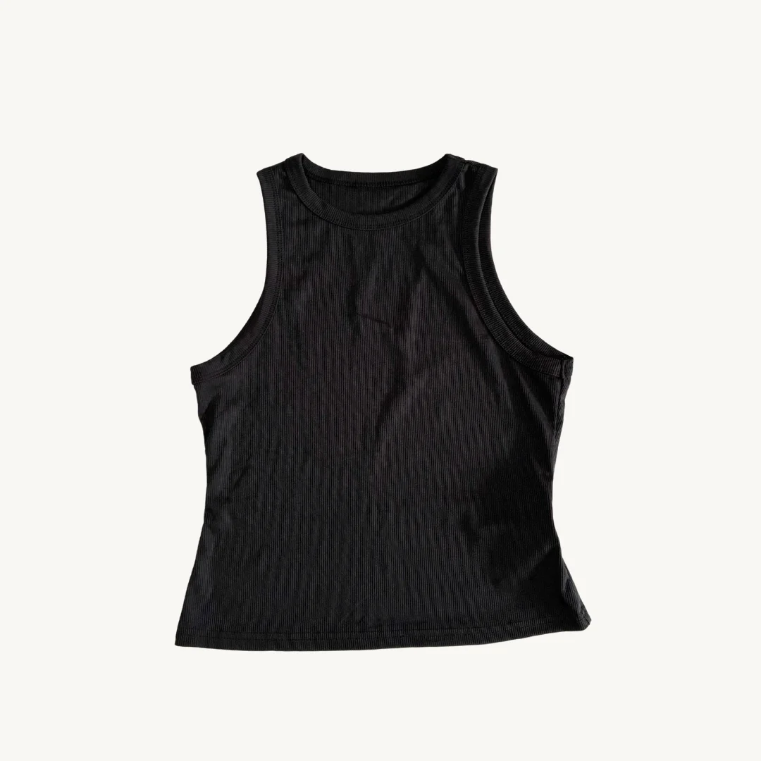 Top Negro Cuello Alto - Diseño Sisa Americana