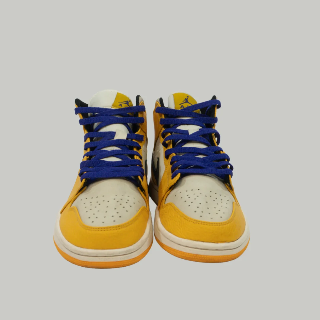 Zapatillas Air Jordan 1 Mid Amarillo y Morado