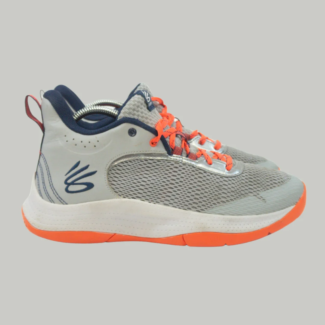 Zapatillas de Baloncesto Under Armour Curry Gris y Naranja